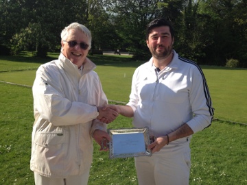 Omied Hallam being presented with the Hopewell Tray by Peter Death